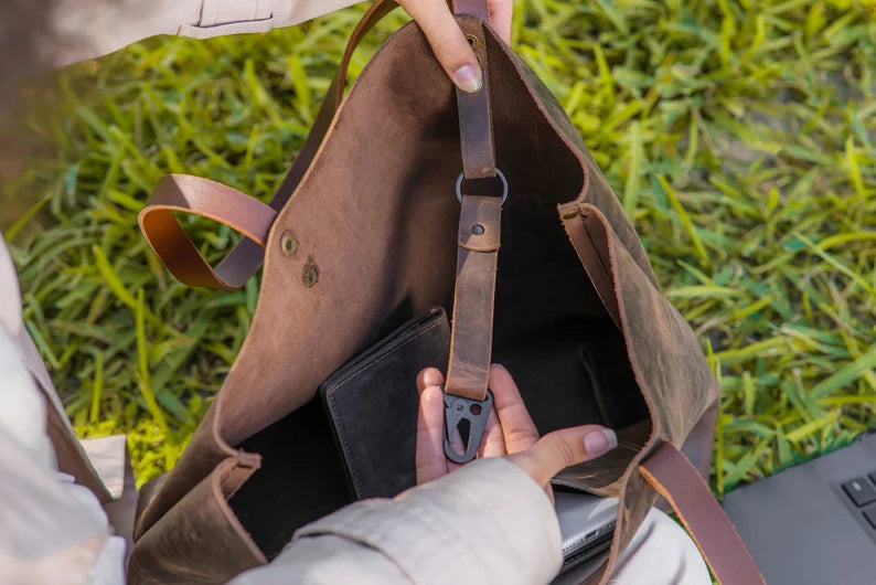Classic Leather Tote, Everyday use tote bag