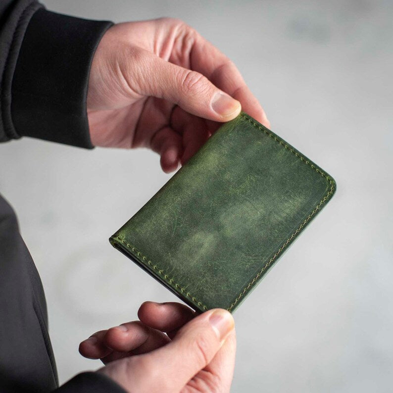 Leather Vertical Wallet | Slim Bifold Front Pocket Card Holder
