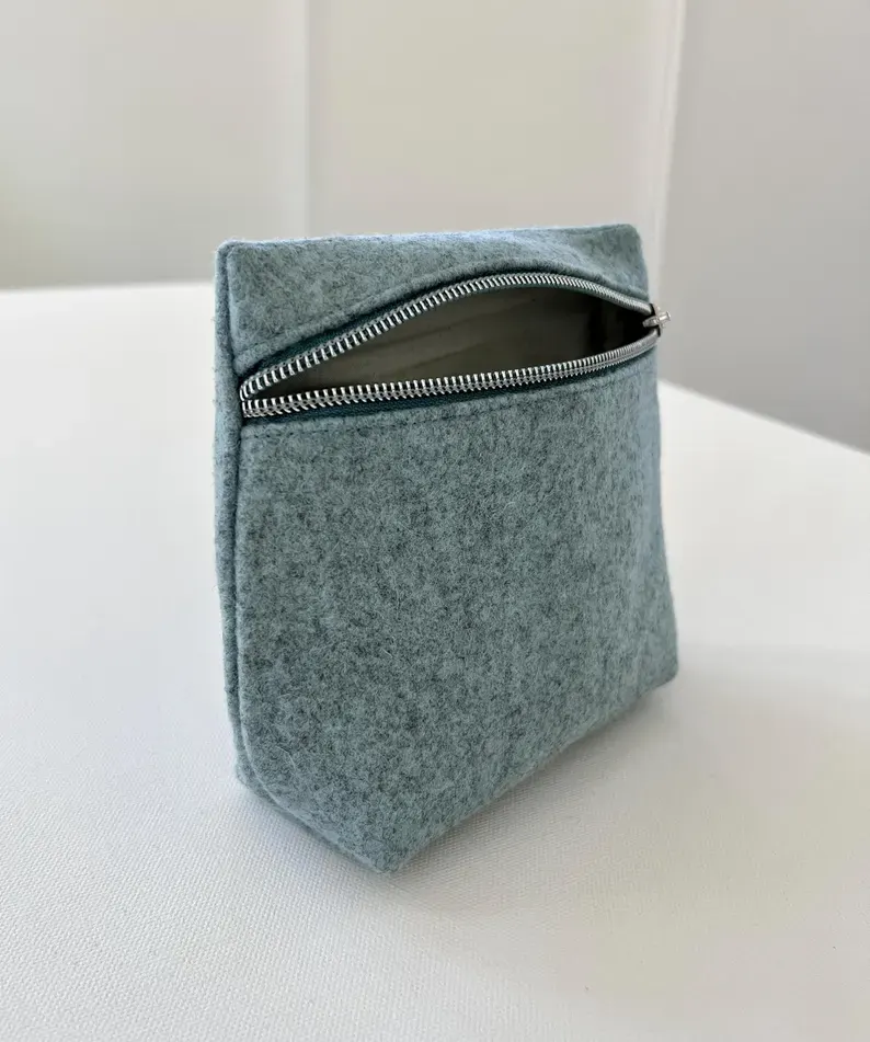 Compact Cosmetic Pouch - Minimalist Everyday Makeup Bag