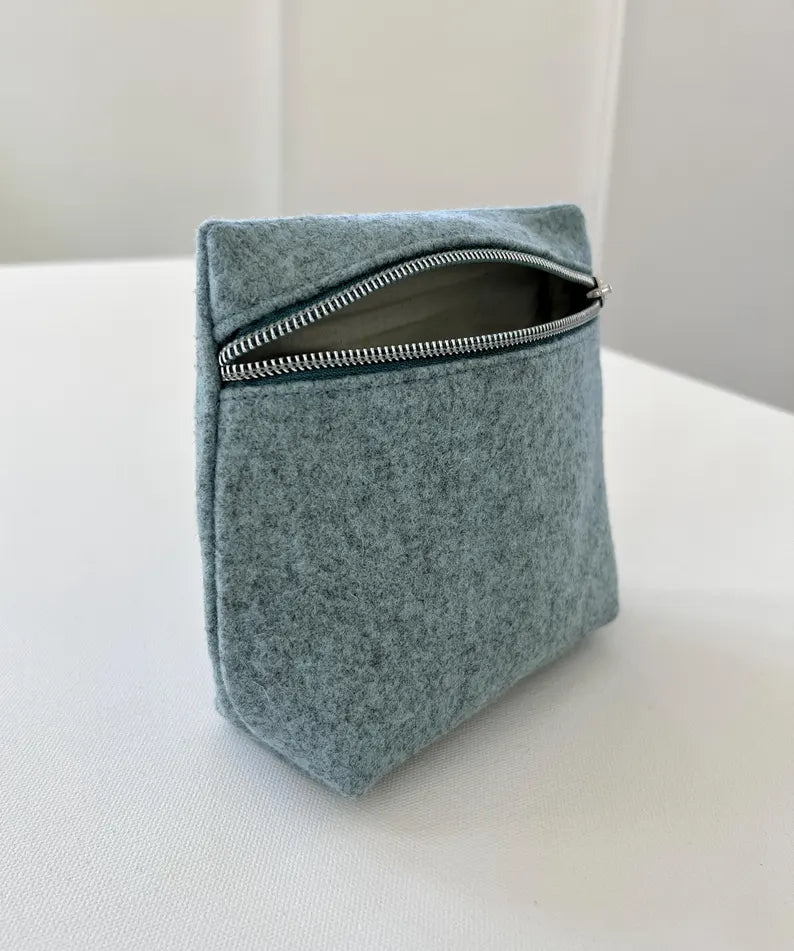 Compact Cosmetic Pouch - Minimalist Everyday Makeup Bag